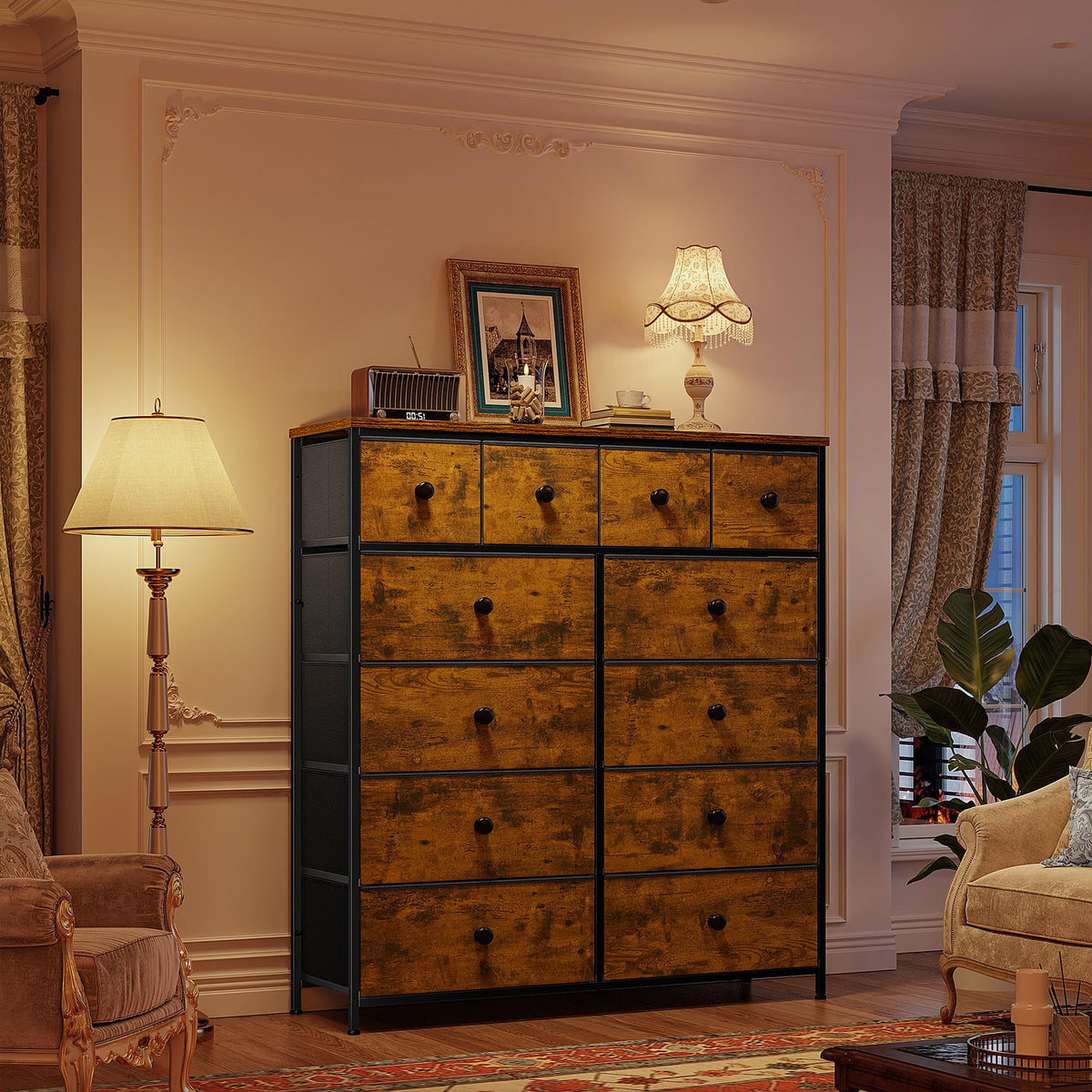12 Drawer Dresser H666
